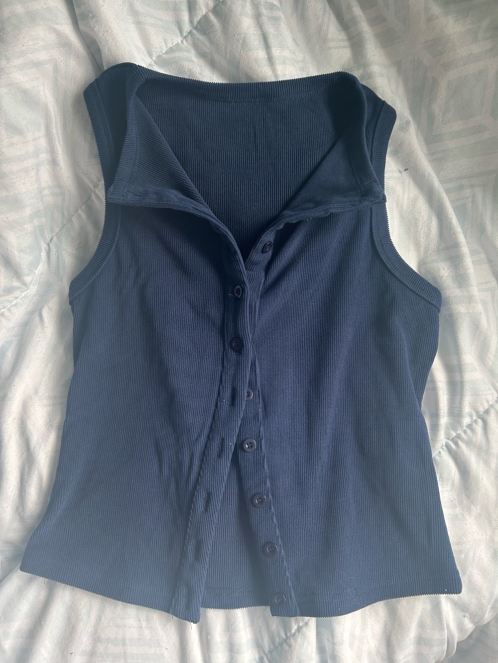 Sleeveless Navy Button-Front Ribbed Tank Top
